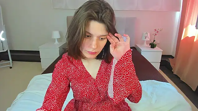 Kira Be11 online show from 05/28/26, 06:43