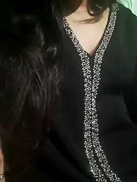 Snapshot of Your_khushi71 chatting on 05/23/26, 05:23 Your khushi71 online show from 05/23/26, 05:23