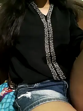 Snapshot of Your_khushi71 chatting on 06/01/26, 06:18 Your khushi71 online show from 06/01/26, 06:18