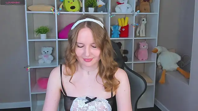 Snapshot of Emmaa_Kimm chatting on 06/08/26, 01:28 Emmaa Kimm online show from 06/08/26, 01:28