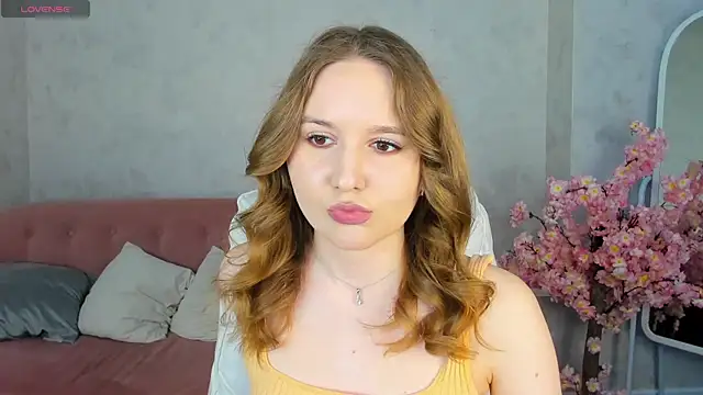 Snapshot of Emmaa_Kimm chatting on 06/03/26, 12:55 Emmaa Kimm online show from 06/03/26, 12:55