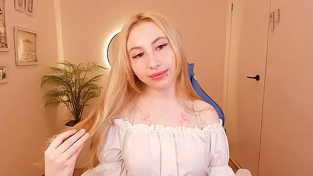MilkChoc0late online show from 05/27/26, 02:30
