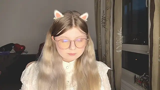 YukiBlush online show from 05/30/26, 10:04