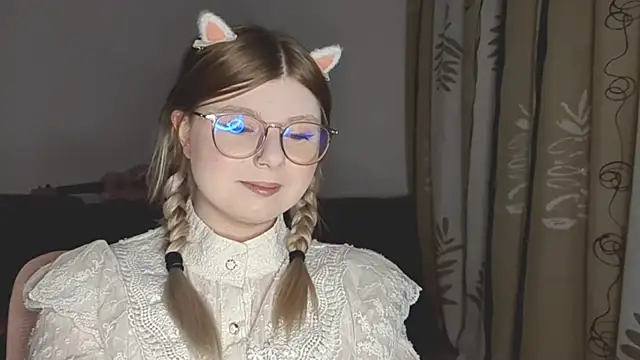 YukiBlush online show from 05/11/26, 05:21