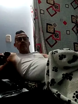 jairo43 online show from 05/07/26, 01:58