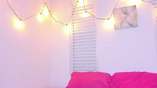 VictoriaaLopez online show from 07/01/26, 07:03