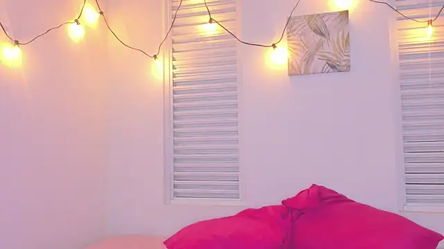 VictoriaaLopez online show from 07/07/26, 01:03