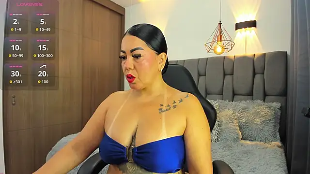 Alanna 19 online show from 06/04/26, 02:55