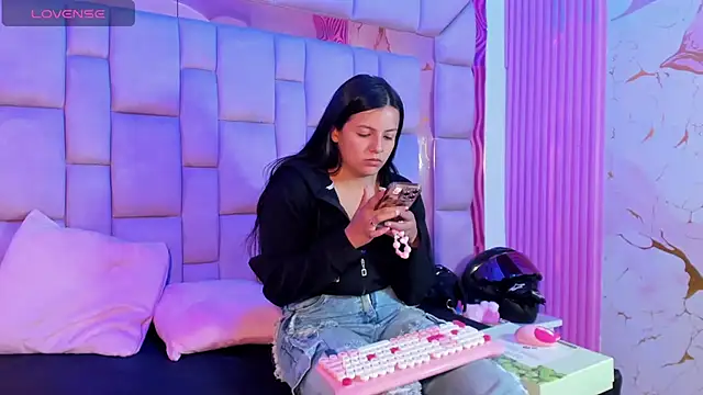 Anal Temptation online show from 06/04/26, 01:05