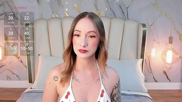 Snapshot of Hannah_Lane chatting on 07/11/26, 12:27 Hannah Lane online show from 07/11/26, 12:27