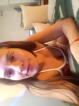 Snapshot of Barbi_0 chatting on 05/15/26, 08:18 Barbi 0 online show from 05/15/26, 08:18