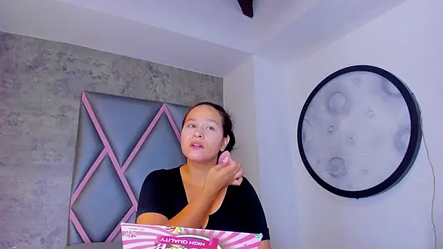 DeborayDark online show from 05/29/26, 07:09
