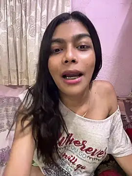 Mayra xx online show from 05/04/26, 04:10