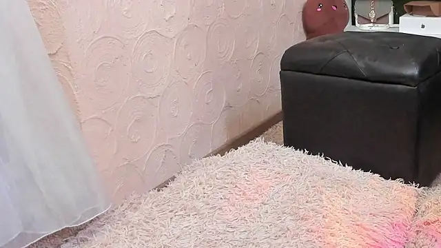 lililiana online show from 07/22/26, 08:16