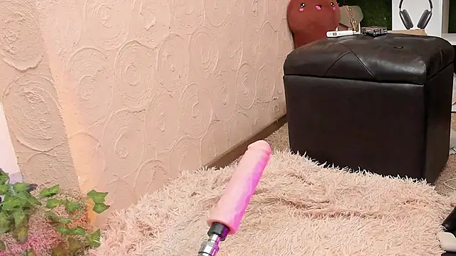 Snapshot of lililiana chatting on 05/02/26, 08:19 lililiana online show from 05/02/26, 08:19