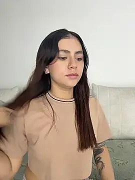 EmilyCxx online show from 07/17/26, 11:57
