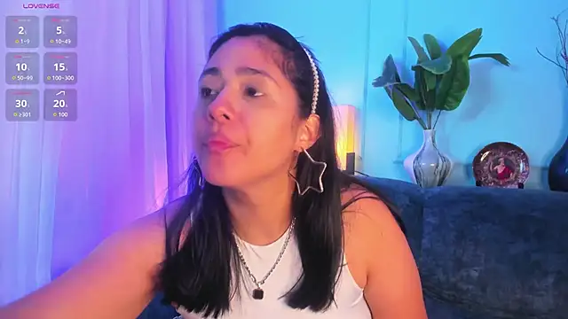 Chloethompson  online show from 05/16/26, 02:05