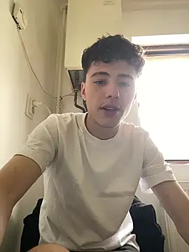 denysio89 online show from 05/08/26, 07:12