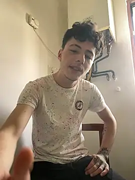 denysio89 online show from 05/20/26, 07:38