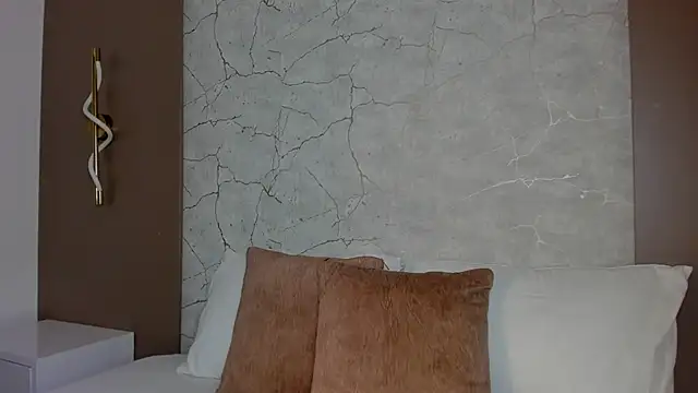 sara castro24  online show from 05/29/26, 06:03