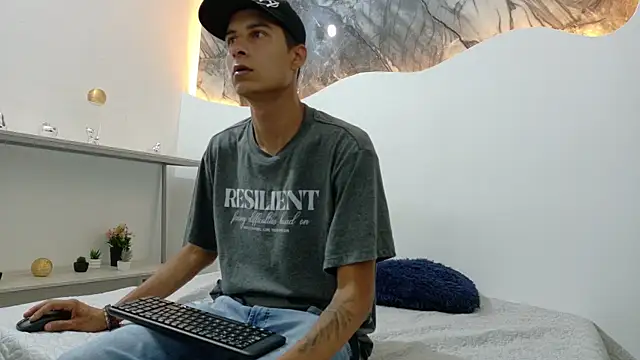 cameronsilverman online show from 05/06/26, 08:46