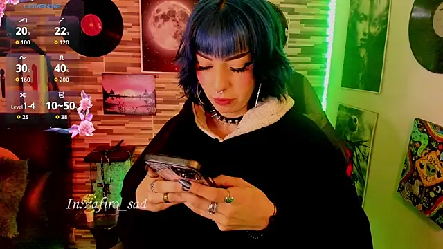 Snapshot of BlueElyxra chatting on 05/21/26, 03:26 BlueElyxra online show from 05/21/26, 03:26