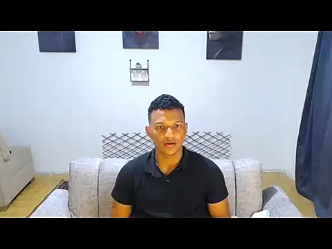 Snapshot of Ian_Arcia chatting on 06/11/26, 11:02 Ian Arcia online show from 06/11/26, 11:02