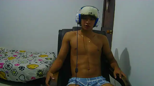 Snapshot of Hansel_take chatting on 05/03/26, 06:22 Hansel take online show from 05/03/26, 06:22