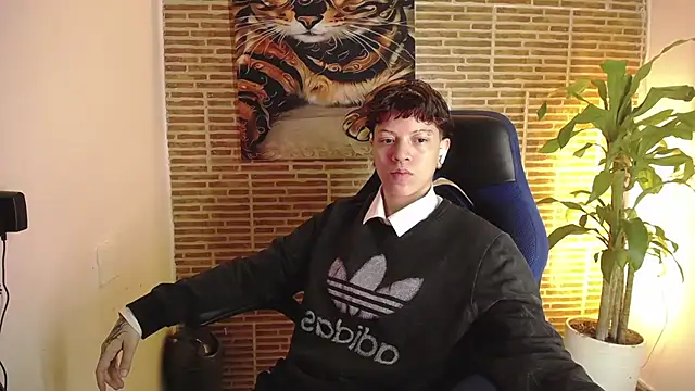 Asher addamss  online show from 07/18/26, 04:54