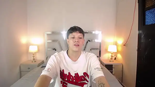 Asher addamss  online show from 04/29/26, 08:48