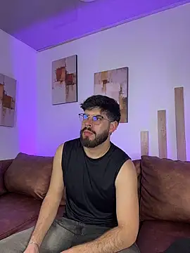 DomBoy  online show from 06/11/26, 07:55