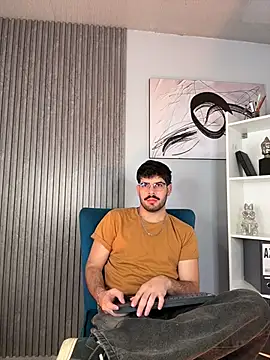 DomBoy  online show from 06/16/26, 07:58