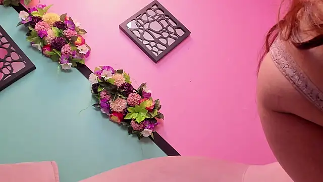 RoxanneDiaz online show from 04/30/26, 08:05