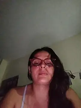 Bella Morena27 online show from 06/15/26, 04:01