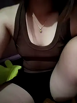 Hazel Nova online show from 05/03/26, 12:27