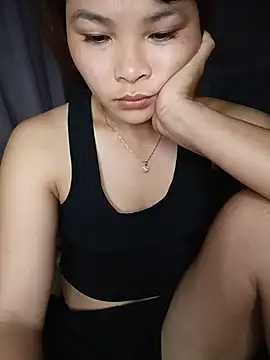 Hazel Nova online show from 06/23/26, 08:51