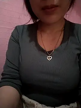linhkun1 online show from 05/04/26, 01:53