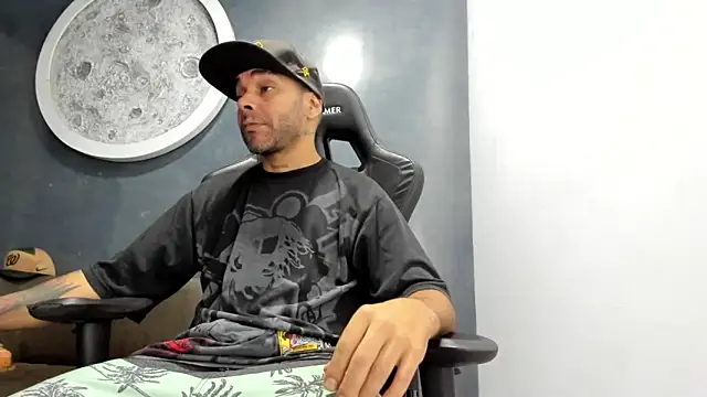 kevin collins76 online show from 06/01/26, 01:50