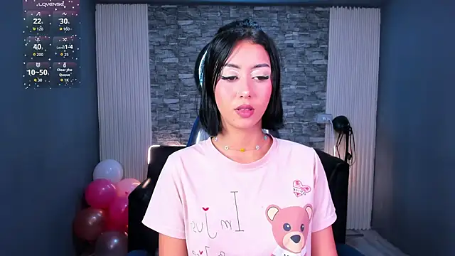 gemma 19  online show from 06/20/26, 11:54