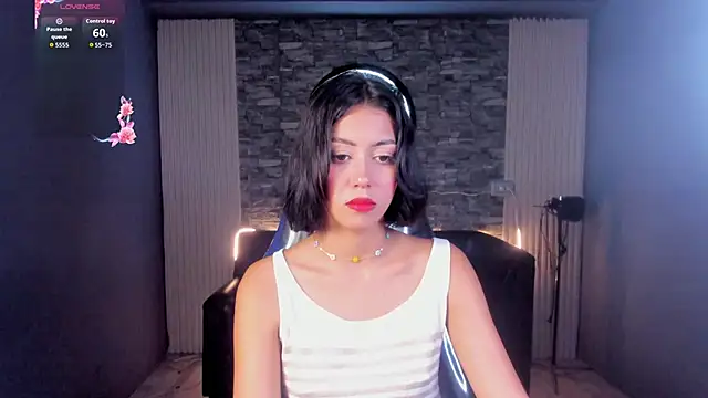 gemma 19  online show from 06/04/26, 08:13