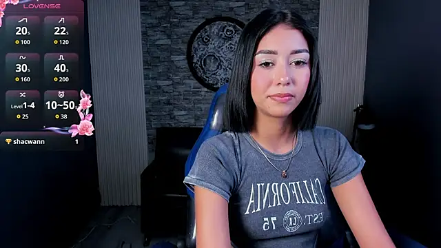 gemma 19  online show from 07/18/26, 08:39