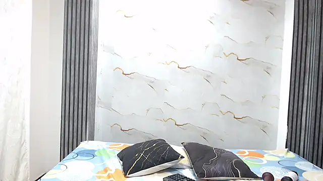 Snapshot of Liaa_cams chatting on 05/26/26, 03:04 Liaa cams online show from 05/26/26, 03:04