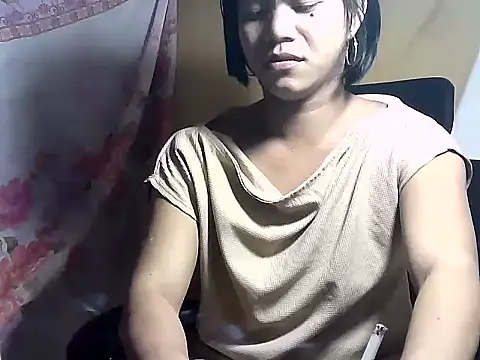 Snapshot of bj_l0ve chatting on 07/14/26, 05:52 bj l0ve online show from 07/14/26, 05:52