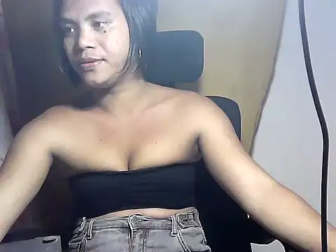 Snapshot of bj_l0ve chatting on 07/07/26, 04:54 bj l0ve online show from 07/07/26, 04:54