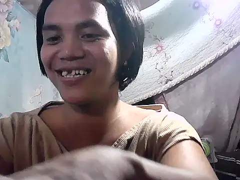Snapshot of bj_l0ve chatting on 06/01/26, 06:13 bj l0ve online show from 06/01/26, 06:13