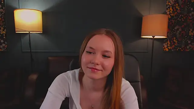 Snapshot of FloraLarsson chatting on 05/02/26, 03:50 FloraLarsson online show from 05/02/26, 03:50
