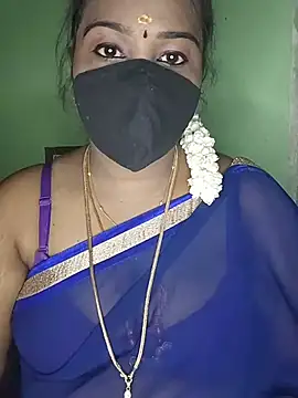 Snapshot of tamil_butterfly chatting on 07/04/26, 06:23 tamil butterfly online show from 07/04/26, 06:23