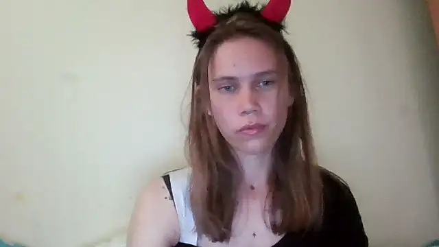 Snapshot of Lisahoppii chatting on 05/03/26, 05:05 Lisahoppii online show from 05/03/26, 05:05