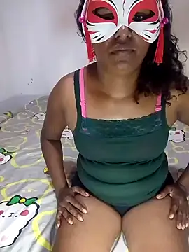 Kristeena- online show from 05/07/26, 03:11