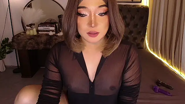 Sensual Ekang online show from 05/27/26, 06:15